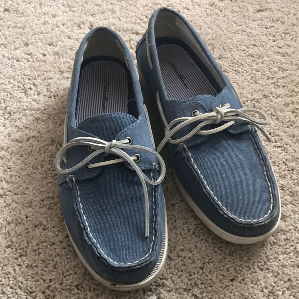 Eddie Bauer topsiders light blue canvas like new